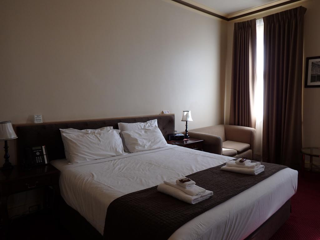 The Glenferrie Hotel Hawthorn Zewnętrze zdjęcie